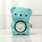 Medvídek s věčnou růží a náhrdelník s vlastními jmény