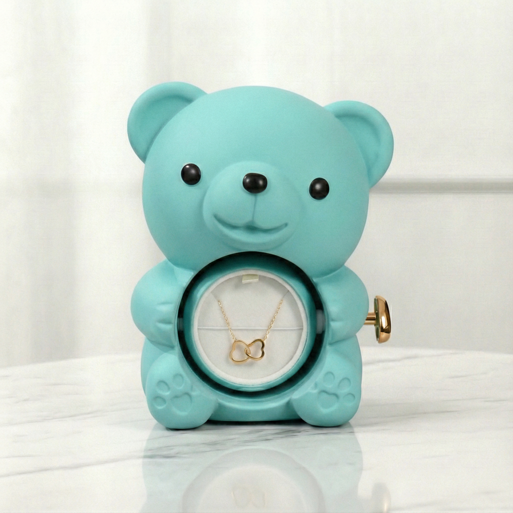 Medvídek s věčnou růží a náhrdelník s vlastními jmény