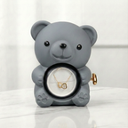 Medvídek s věčnou růží a náhrdelník s vlastními jmény