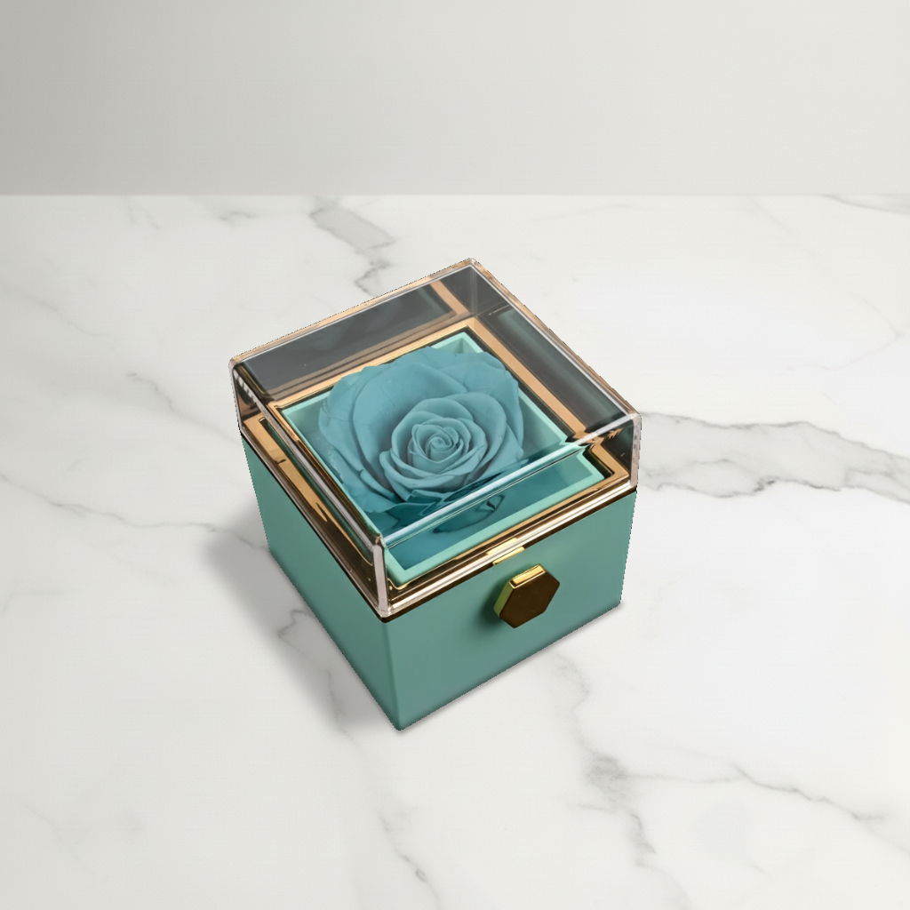 Dárková krabička s věčnou růží a náhrdelník s vlastními jmény